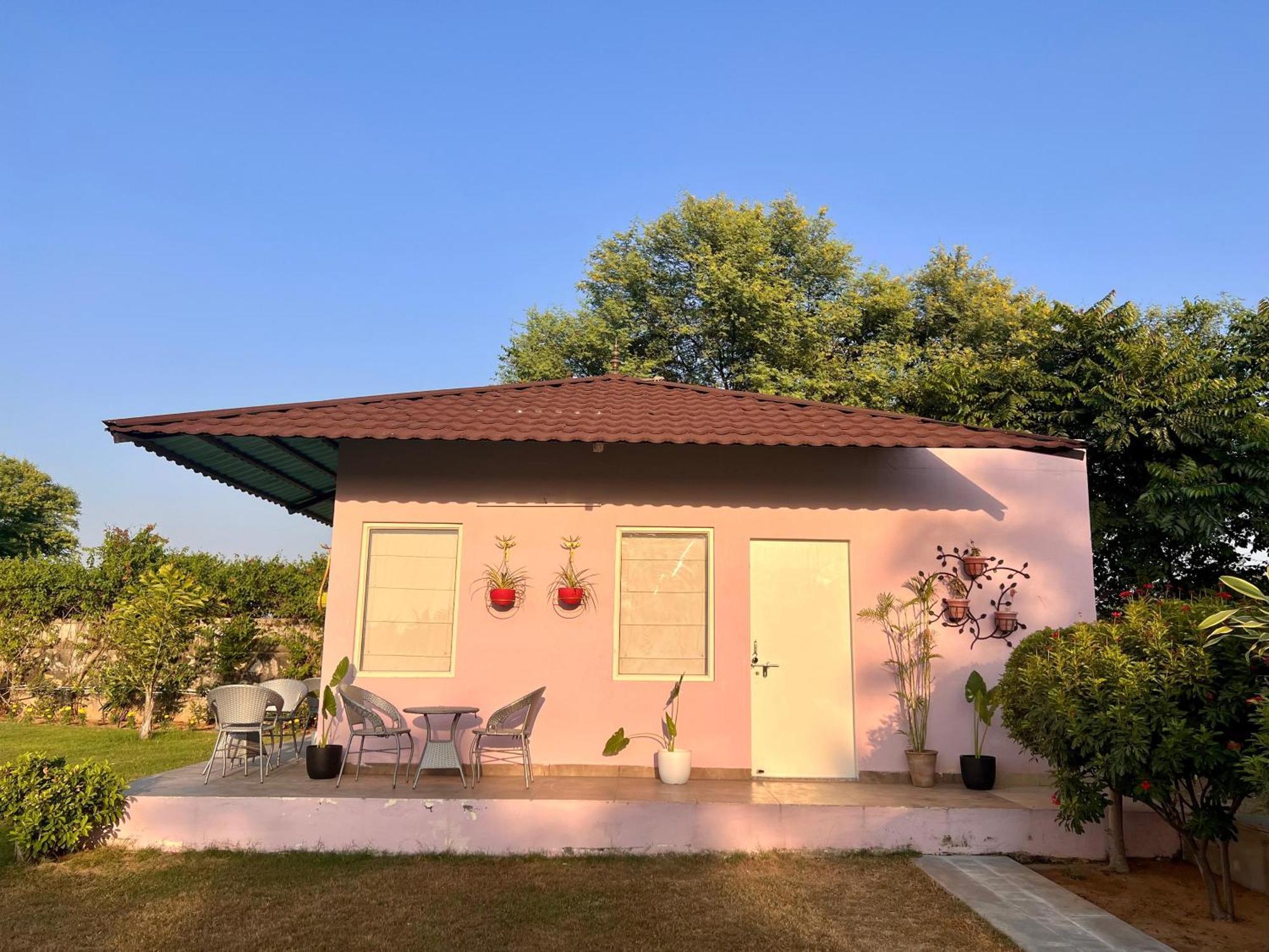 Gazibo Elegant Farm Stay With Swimming Pool Jaipur Exterior foto